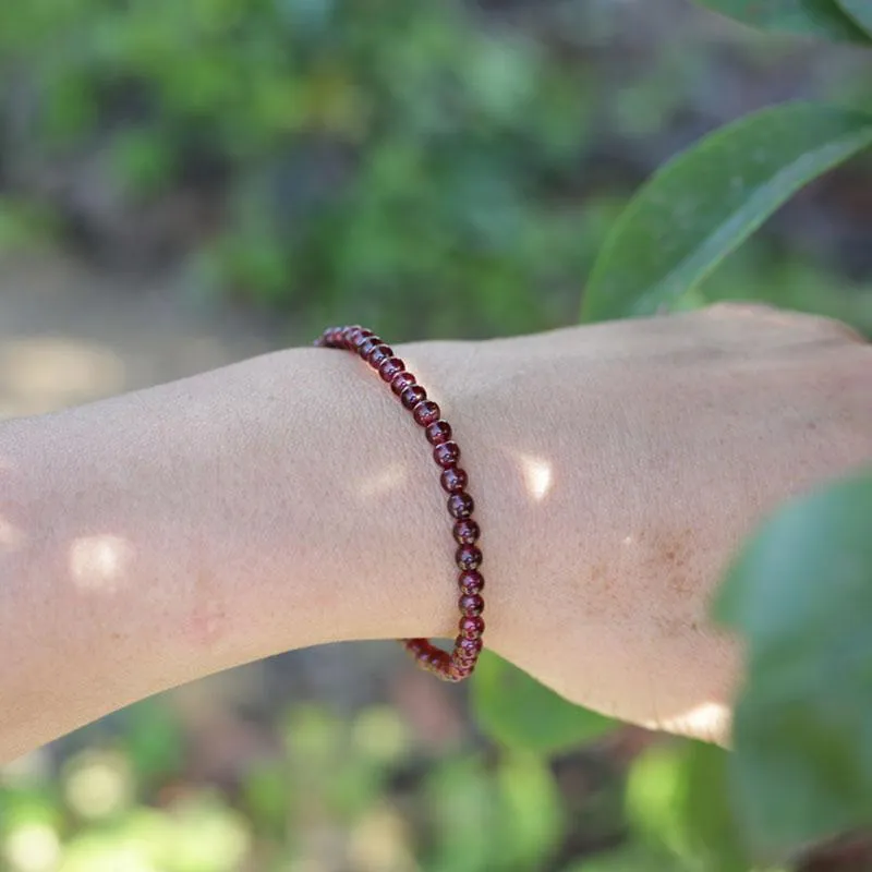 Creativity Garnet Delicate Bracelet