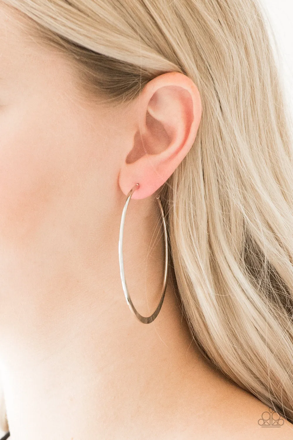 Paparazzi Accessories  - Hoop Hero #L39 - Silver Earrings